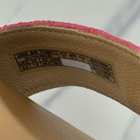 UGG Navee Suede Ankle Strap Wedges Bright Hot Pink Sandals Espadrilles Size 9.5 - Picture 8 of 8